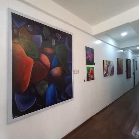 Citywalk Hotel Dumaguete City Экстерьер фото